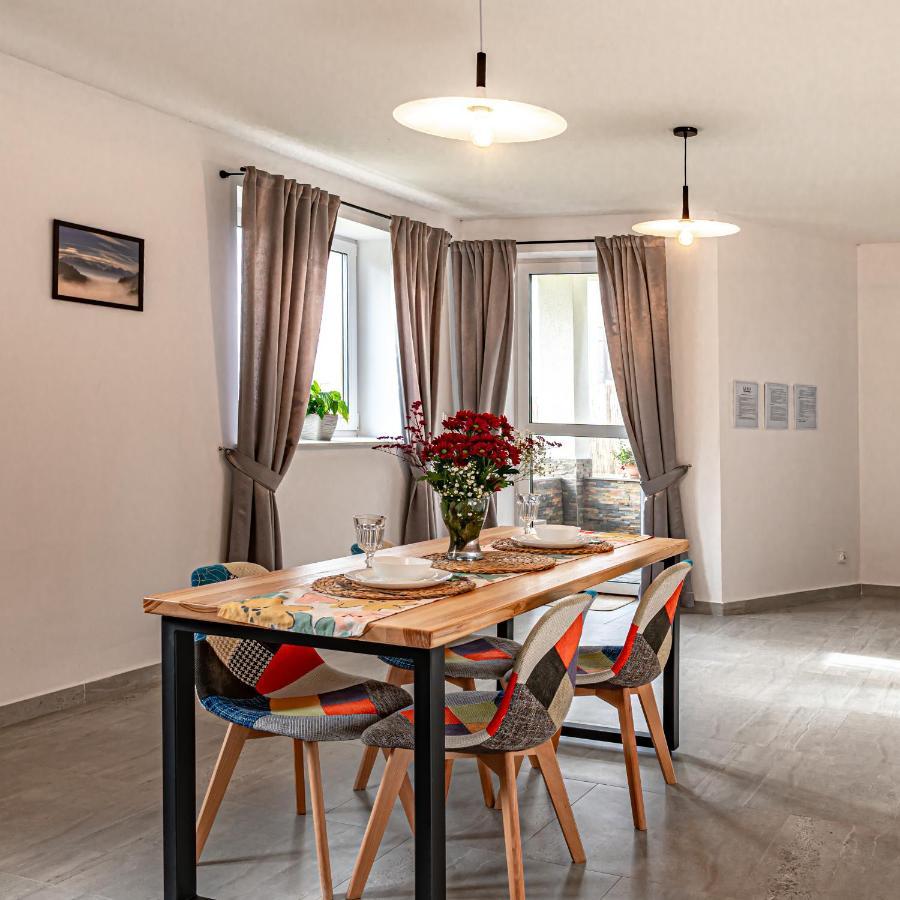 Velo Apartamenty Czorsztyn Εξωτερικό φωτογραφία